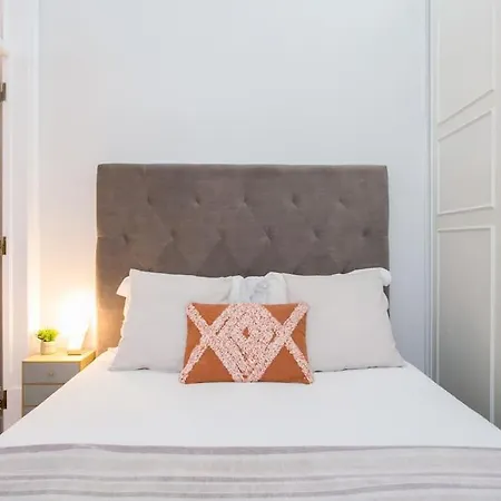 Апартаменты Brand New Alfama River View *